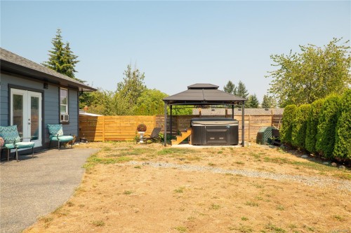 374 Shepherd Ave, Nanaimo, BC 