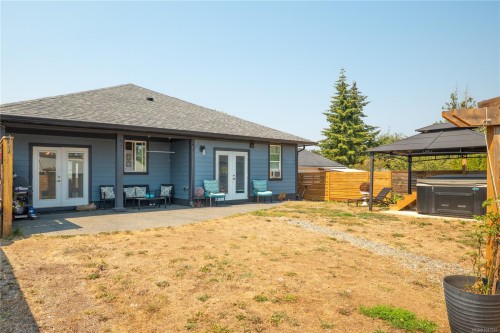 374 Shepherd Ave, Nanaimo, BC 