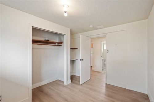 1925 Cougar Cres, Comox, BC 