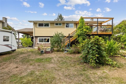 1925 Cougar Cres, Comox, BC 