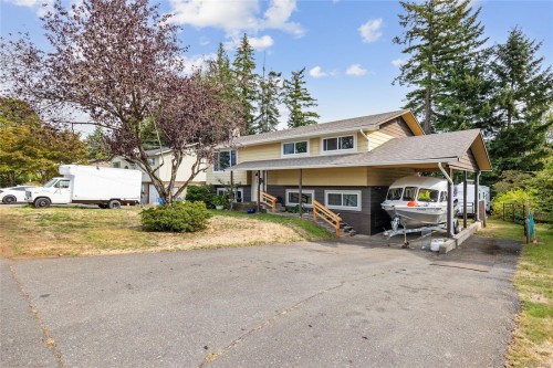 1925 Cougar Cres, Comox, BC 