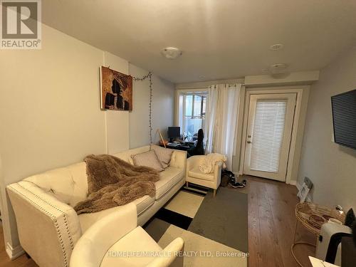 108 - 1165 JOURNEYMAN LANE  Mississauga, ON L5J 0B6