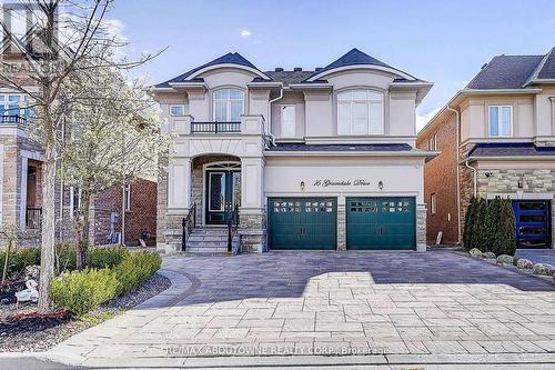 16 GRACEDALE DRIVE  Richmond Hill, ON L4C 0Y3