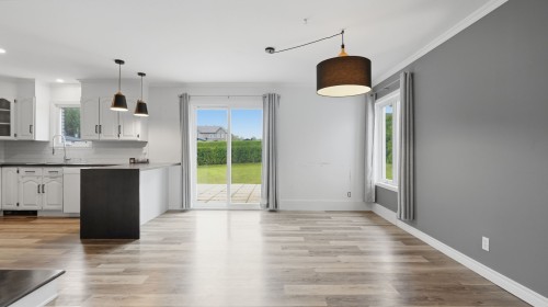 Salle à manger - 645 175E Rue, Saint-Georges, QC - Indoor Photo Showing Kitchen With Upgraded Kitchen