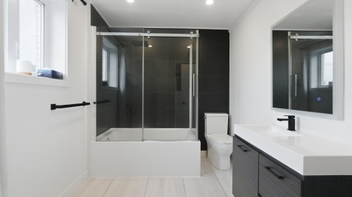 Salle de bains - 645 175E Rue, Saint-Georges, QC - Indoor Photo Showing Bathroom