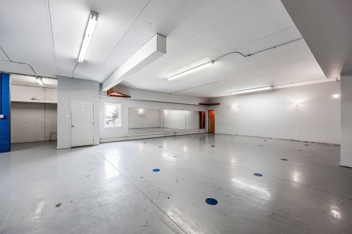 Vue d'ensemble - 201-462 Rue St-Henri, La Prairie, QC - Indoor Photo Showing Garage