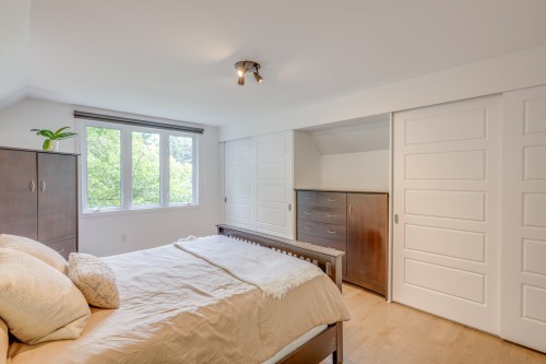 Master Bedroom - 1 Place De Chazelles, Lorraine, QC - Indoor Photo Showing Bedroom