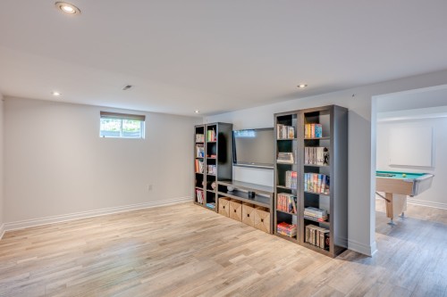 Family Room - 1 Place De Chazelles, Lorraine, QC - Indoor