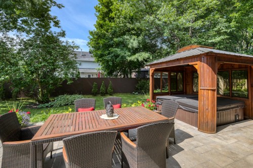Patio - 1 Place De Chazelles, Lorraine, QC - Outdoor With Deck Patio Veranda With Backyard