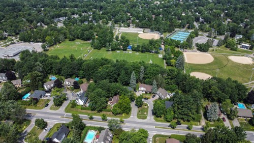 Overall view - 1 Place De Chazelles, Lorraine, QC - Outdoor With View