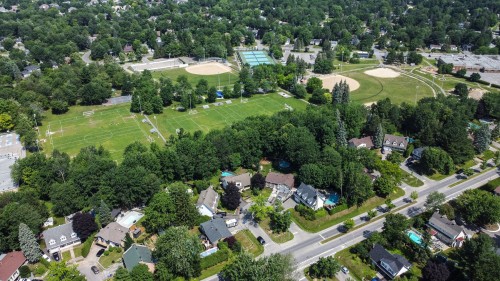 Overall view - 1 Place De Chazelles, Lorraine, QC - Outdoor With View