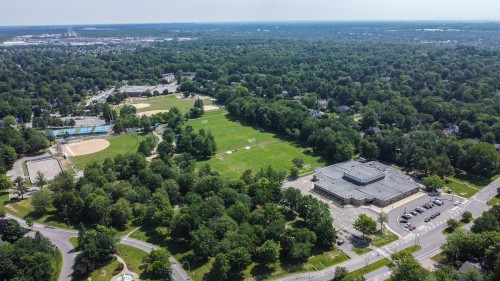 Overall view - 1 Place De Chazelles, Lorraine, QC - Outdoor With View