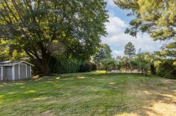 383 Maplehurst Avenue Oakville, ON L6L 4Y3