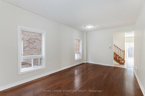 1015 Eager Road, Milton, ON - Indoor Photo Showing Other Room