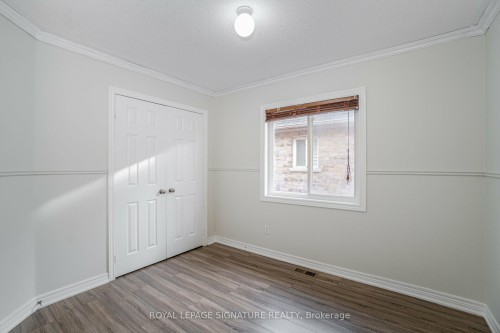1015 Eager Road, Milton, ON - Indoor Photo Showing Other Room