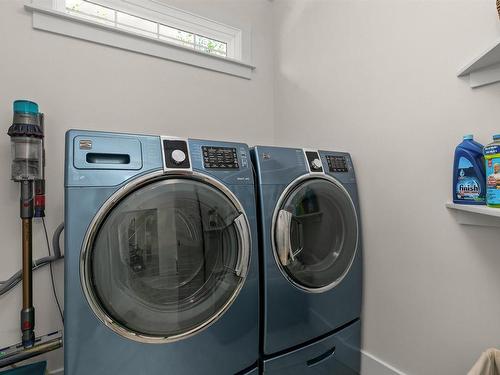 556 Duart Avenue, Fall River, NS - Indoor Photo Showing Laundry Room