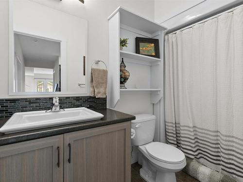 556 Duart Avenue, Fall River, NS - Indoor Photo Showing Bathroom