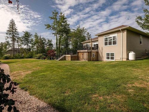 556 Duart Avenue, Fall River, NS - Outdoor