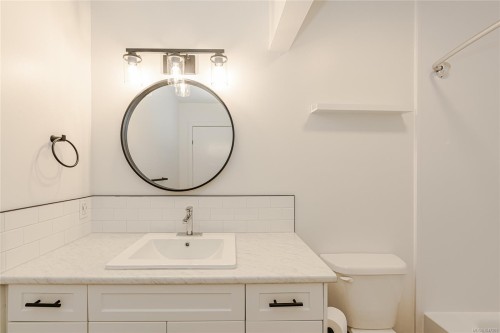 #13-3230 Rutledge St, Saanich, BC 