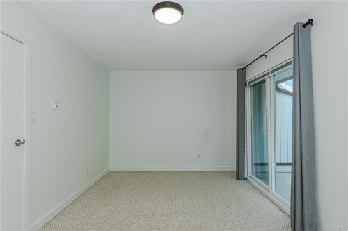 #13-3230 Rutledge St, Saanich, BC 