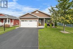 8 WINDWARD WAY N Ashfield-Colborne-Wawanosh (Colborne), ON N7A 0B2