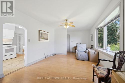 1290 Strathy Avenue, Mississauga, ON - Indoor
