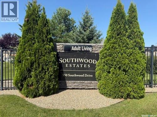 2 - 550 Southwood DRIVE  Prince Albert, SK S6V 1G4