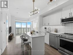 1520 - 9000 JANE STREET Vaughan, ON L4K 2M9