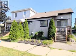 7 CAMPBELL Avenue  Hamilton, ON L8L 2M7