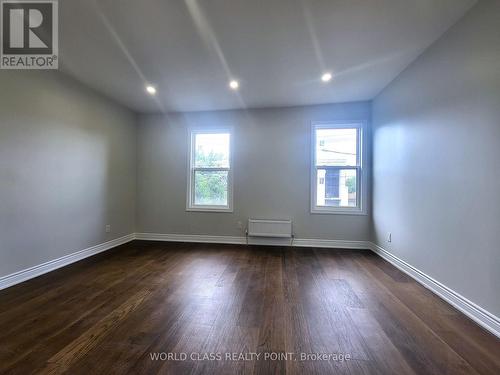 2 - 49 VINE AVENUE , Toronto, Ontario M6P 1V6 2