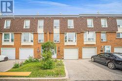 33 - 100 BRIDLETOWNE CIRCLE Toronto, ON M1W 2G8