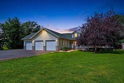 8548 HENDERSON HWY  East Selkirk, MB R1A 2A8