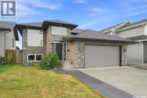 215 Padget Crescent, Saskatoon, SK - Outdoor