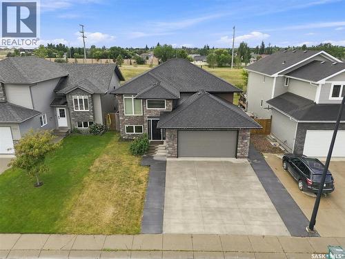 215 Padget Crescent, Saskatoon, SK - Outdoor With Facade