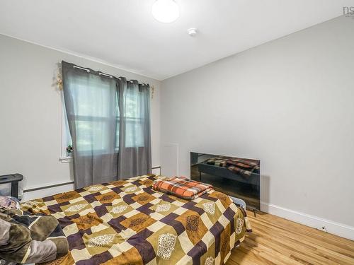 3176/78/80 Stanford Street, Halifax, NS - Indoor Photo Showing Bedroom