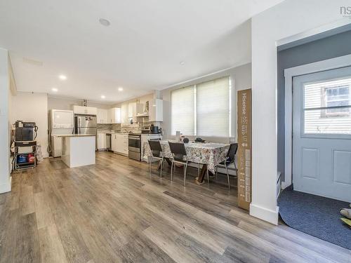 3176/78/80 Stanford Street, Halifax, NS - Indoor