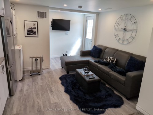 3-5749 Lakeshore Road , Whitchurch-Stouffville, ON L4A 2Z4 2