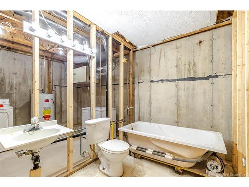 108 Leisure Ave, Fredericton, NB 
