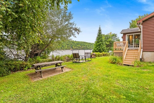 Cour - 4320 Rue Laval, Chertsey, QC - Outdoor