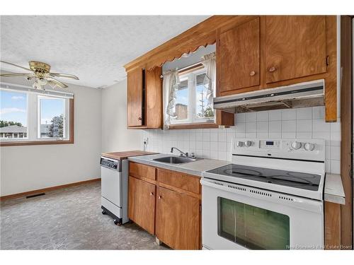 15 Springdale Crt, Moncton, NB 