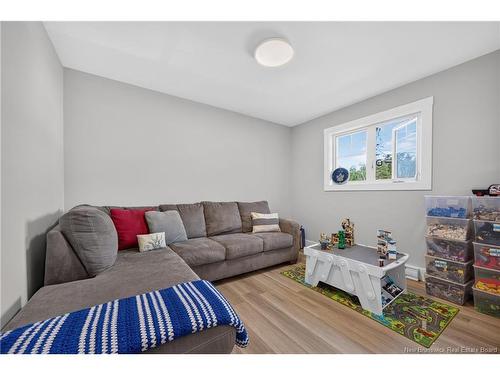 73 Dewitt Acres, Fredericton, NB 