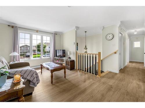 4 Panoramic Place, Paradise, NL - Indoor Photo Showing Living Room