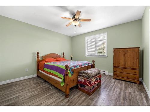 4 Panoramic Place, Paradise, NL - Indoor Photo Showing Bedroom