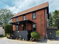 247 Selkirk Street Chatham, ON N7L 1Z5