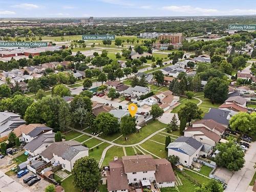 96 Gables Crt, Winnipeg, MB - Outdoor With View