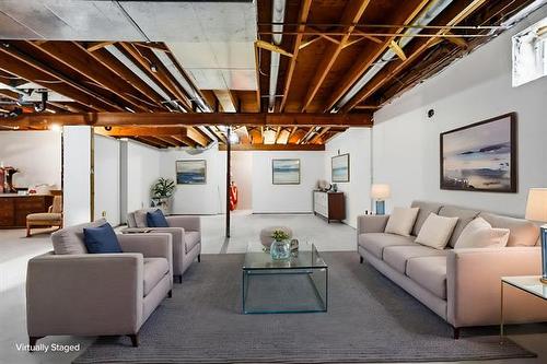 16 Glenthorne Cr, Winnipeg, MB - Indoor Photo Showing Basement