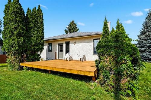 16 Glenthorne Cr, Winnipeg, MB - Outdoor