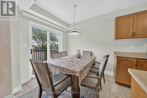 77 - 800 Paramount Drive, Hamilton, ON - Indoor Photo Showing Dining Room