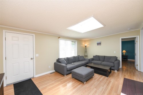 41 Atluck Ave, Woss, BC 