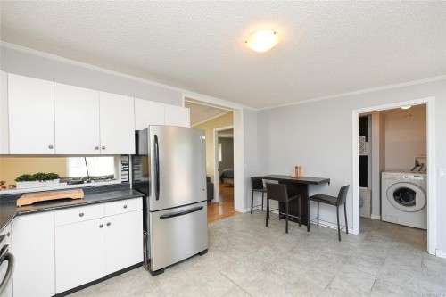 41 Atluck Ave, Woss, BC 